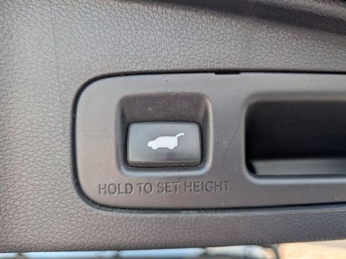 Used 2017 Honda CR-V EX-L image 25