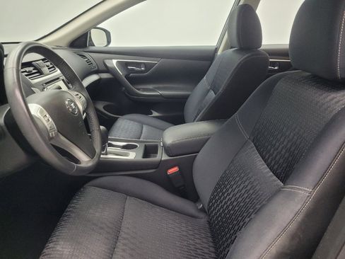 Used 2017 Nissan Altima 2.5 SV w/ Convenience Package image 17