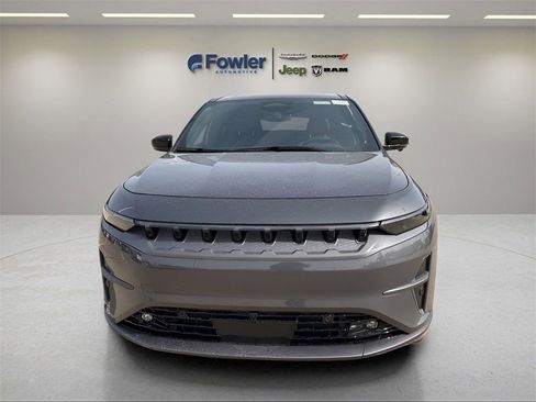 New 2025 Jeep Wagoneer S Limited image 2