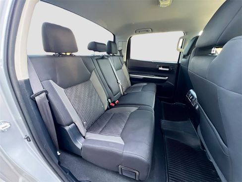 Used 2015 Toyota Tundra SR5 image 25