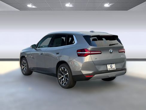 New 2026 BMW X3 xDrive30 w/ Premium Package image 3
