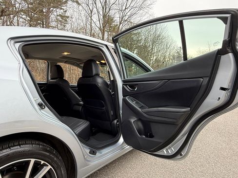 Used 2019 Subaru Impreza 2.0i Limited image 34