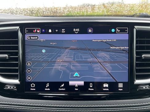 Used 2023 Chrysler Pacifica Limited image 26