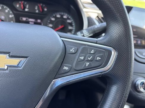 Used 2024 Chevrolet Malibu LT FWD image 25