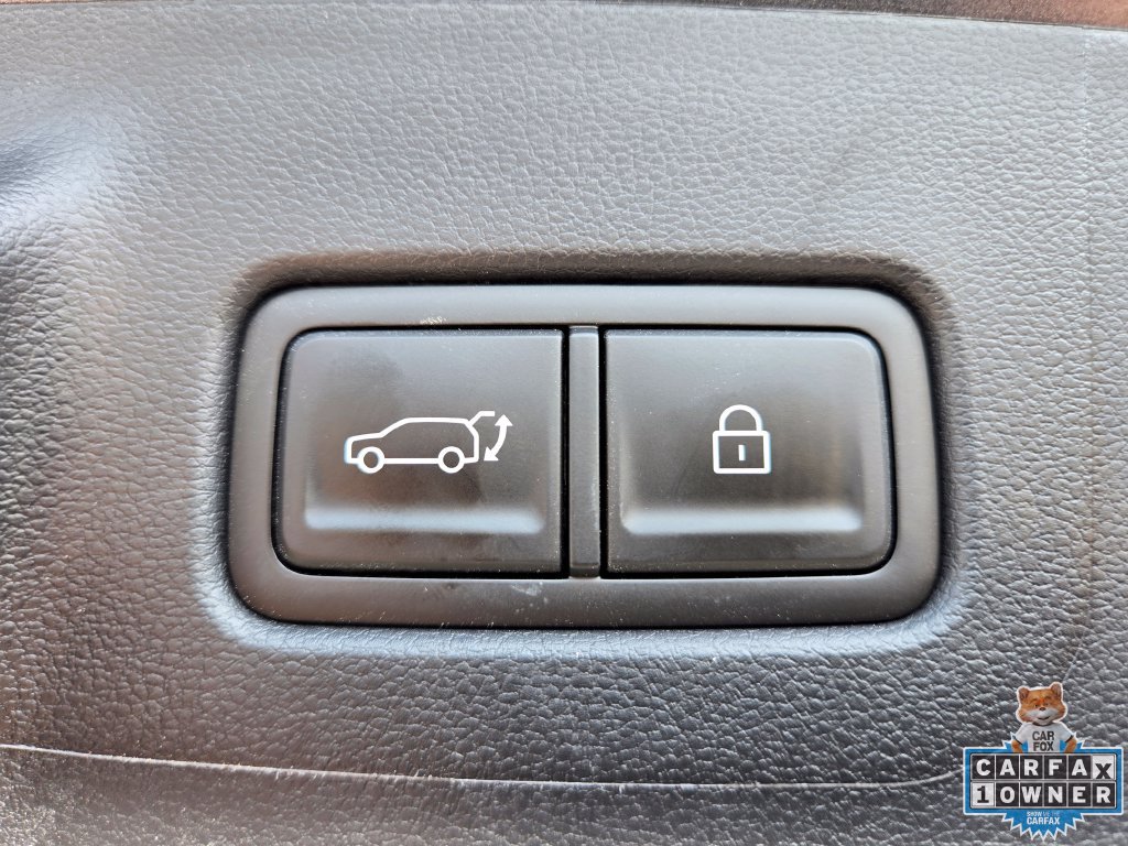 Used 2025 Hyundai Santa Fe SEL FWD image 24