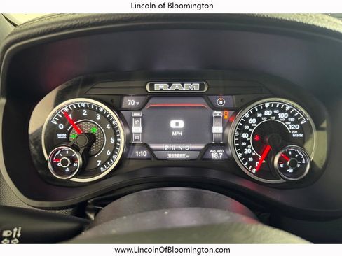 Used 2022 RAM 1500 Laramie AWD/4WD image 16