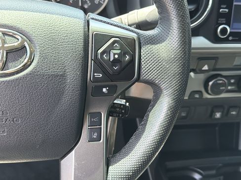 Used 2022 Toyota Tacoma SR5 w/ Technology Package RWD image 27