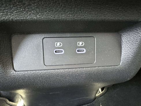 Used 2025 Nissan Murano SV image 16