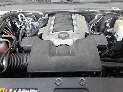 Used 2025 BMW M5 w/ Carbon Package