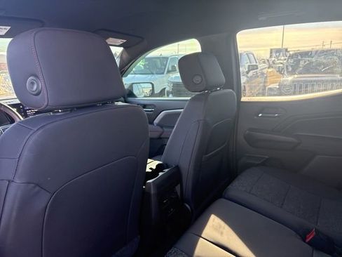 Used 2024 Chevrolet Colorado Z71 w/ Z71 Convenience Package 2 image 31