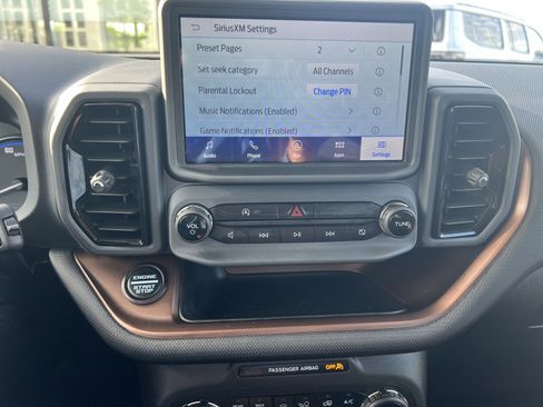 Used 2024 Ford Bronco Sport Outer Banks w/ Tech Package AWD/4WD image 20