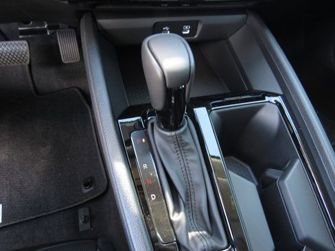 New 2025 Honda Accord EX-L image 19