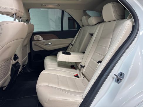 Used 2024 Mercedes-Benz GLE 350 4MATIC image 28