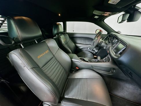 Used 2016 Dodge Challenger R/T Scat Pack RWD image 26