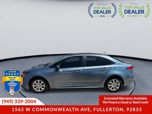 Used 2021 Toyota Corolla LE w/ Carpet Mat Package (TMS) FWD image 4