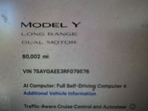 Used 2024 Tesla Model Y Long Range AWD/4WD image 17