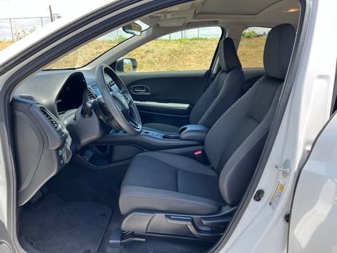 Used 2022 Honda HR-V EX image 12