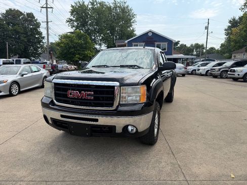Used 2011 GMC Sierra 1500 SLE w/ Power Tech Package AWD/4WD image 1