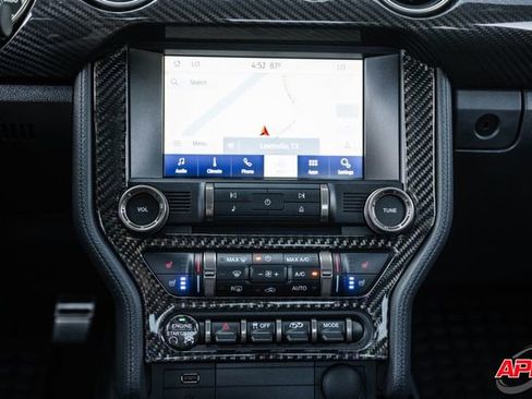 Used 2020 Ford Mustang Shelby GT500 w/ Technology Package RWD image 18