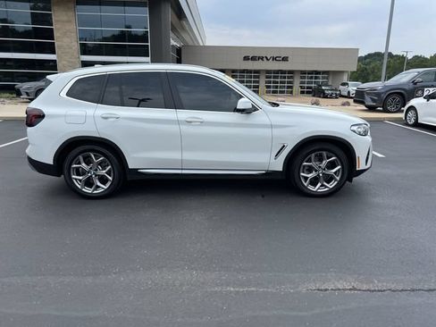 Used 2022 BMW X3 xDrive30i w/ Convenience Package AWD/4WD image 2