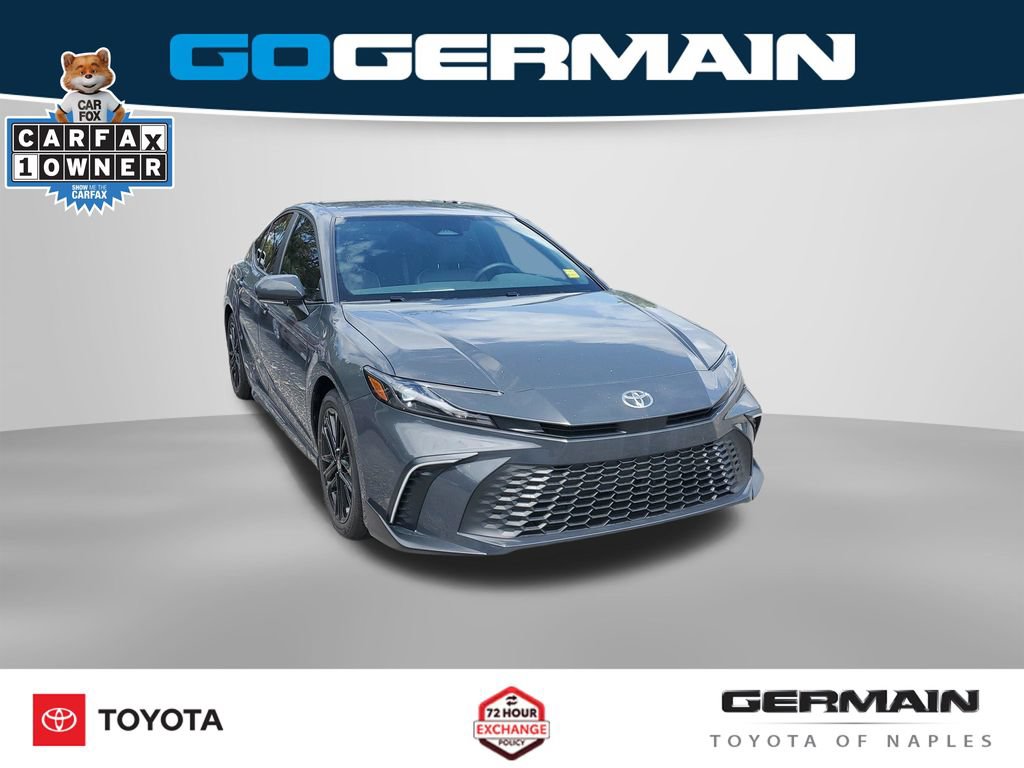 Used 2026 Toyota Camry SE FWD image 5