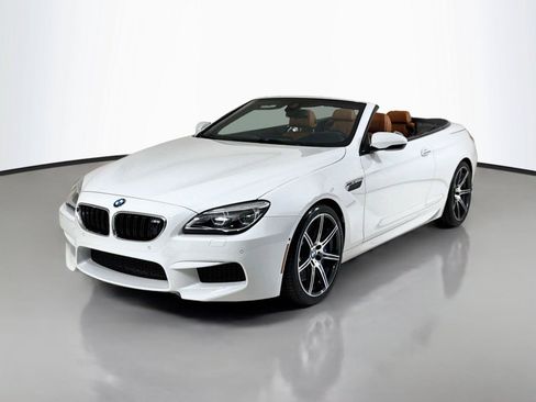 Used 2016 BMW M6 Convertible RWD image 10