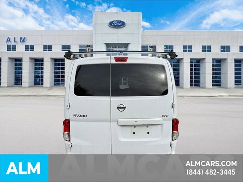 Used 2017 Nissan NV200 SV w/ Technology Package image 9