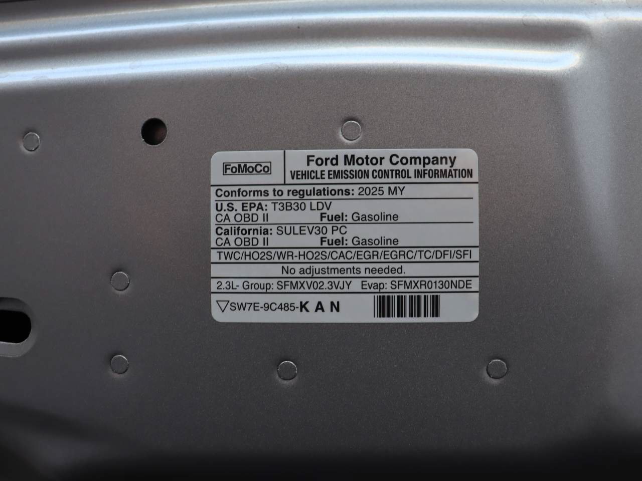 Used 2025 Ford Mustang Premium RWD image 7