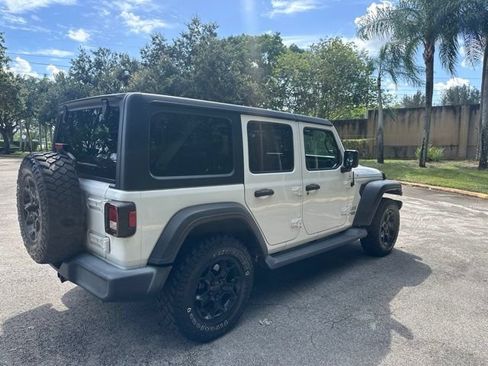 Used 2019 Jeep Wrangler Unlimited Sport S AWD/4WD image 4