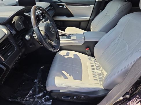 Used 2022 Lexus RX 450h AWD w/ Luxury Package image 11