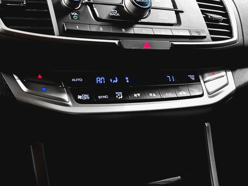 Used 2015 Honda Accord LX-S image 26