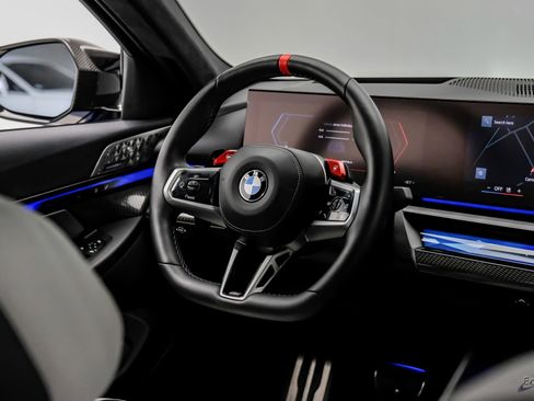 Used 2025 BMW M5 w/ Carbon Package AWD/4WD image 45