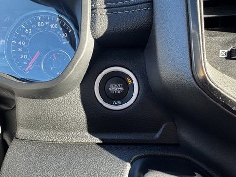 Used 2020 RAM 1500 Sport w/ Night Edition image 29