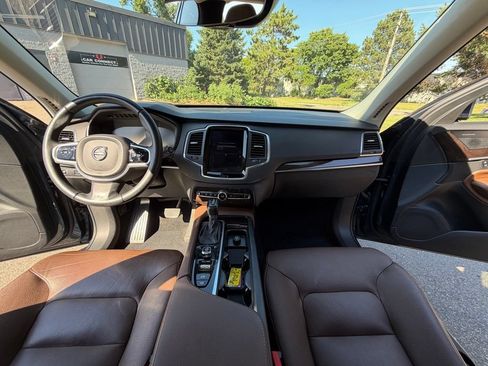 Used 2019 Volvo XC90 T6 Momentum w/ Advanced Package AWD/4WD image 29