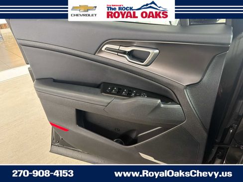 Used 2025 Kia Sportage EX FWD image 22