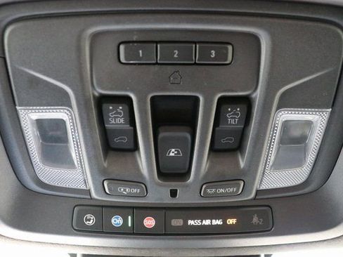 Used 2024 GMC Sierra 1500 Denali Ultimate image 33