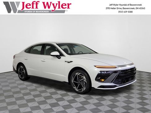 New 2026 Hyundai Sonata SEL FWD image 1