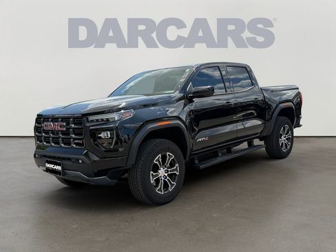 Used 2024 GMC Canyon AT4 w/ AT4 Premium Package AWD/4WD image 2