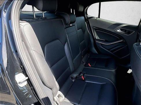 Used 2019 Mercedes-Benz GLA 250 image 29