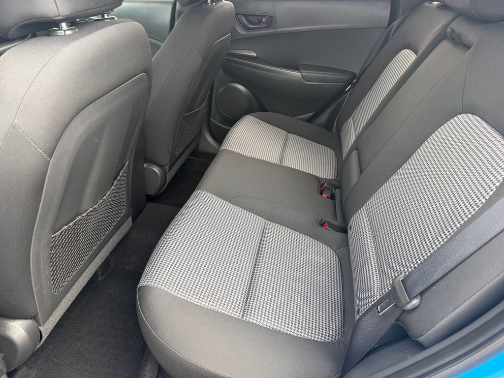 Used 2019 Hyundai Kona SE AWD/4WD image 14