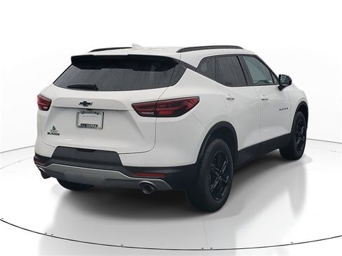 Used 2024 Chevrolet Blazer LT w/ Midnight/Sport Edition image 4