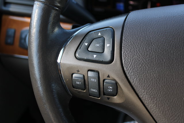 Used 2014 Lincoln MKX AWD w/ Equipment Group 102A image 8
