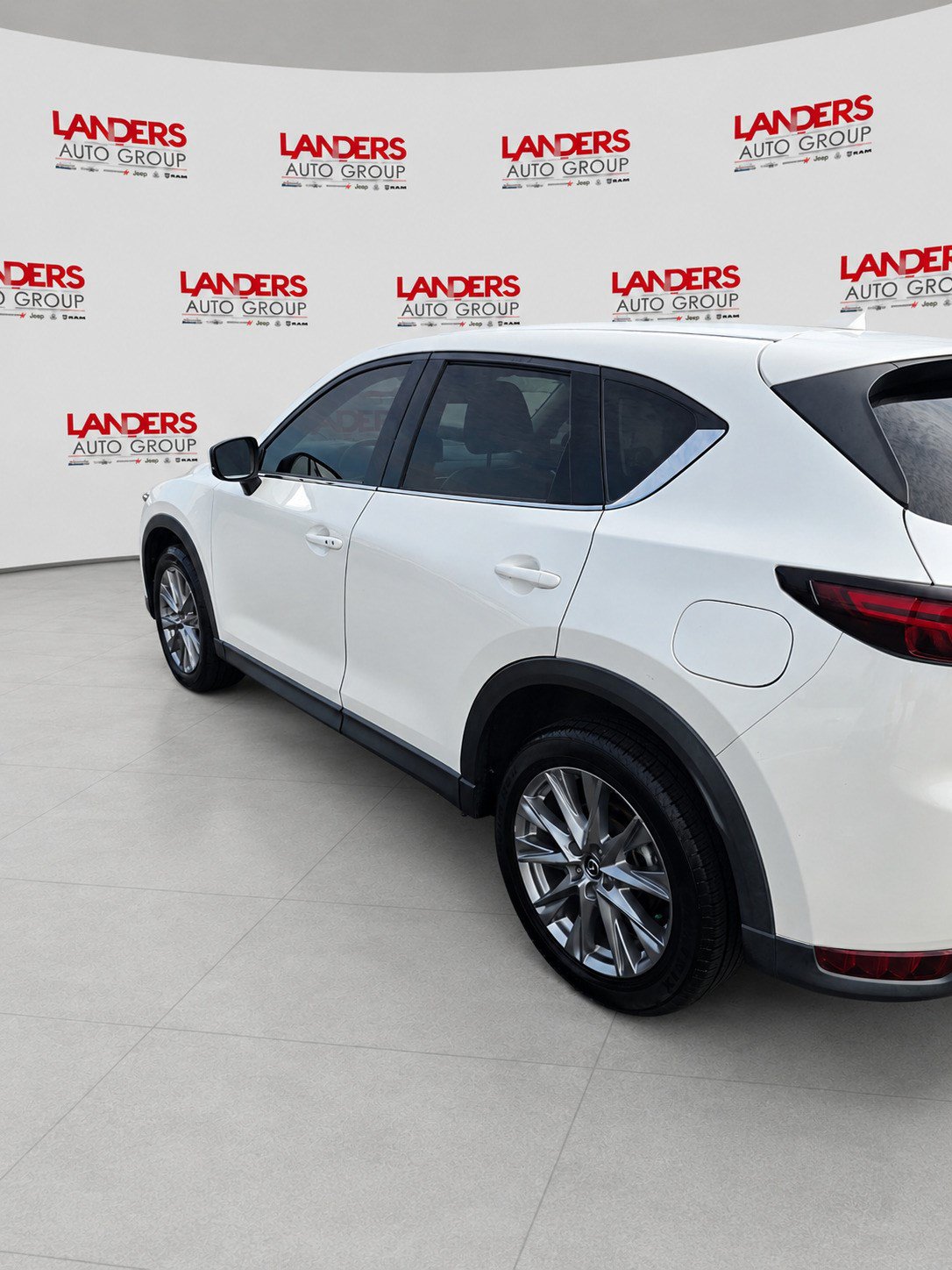 Used 2021 MAZDA CX-5 Grand Touring FWD image 4