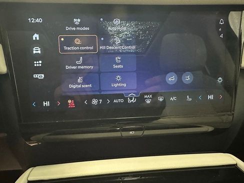 Used 2025 Lincoln Navigator L Reserve image 28