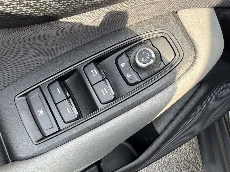 Used 2022 Subaru Outback Premium AWD/4WD image 16
