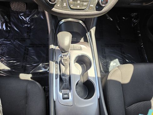 Used 2023 Chevrolet Malibu LT w/ Driver Confidence Package FWD image 17