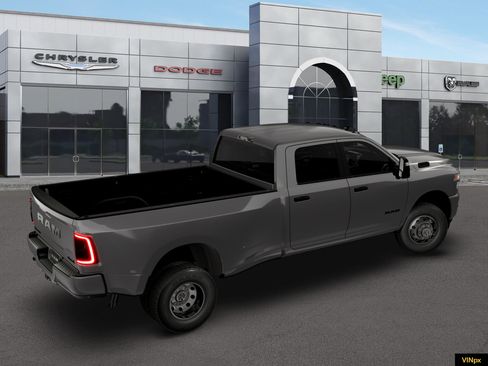 New 2026 RAM 3500 Big Horn AWD/4WD image 8