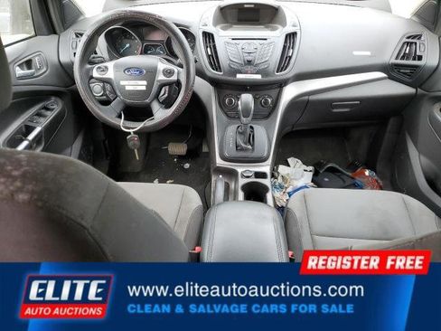 Used 2014 Ford Escape SE FWD image 16