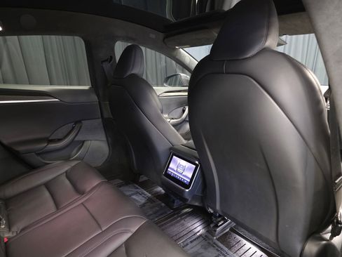 Used 2021 Tesla Model S Long Range image 37