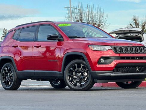 New 2026 Jeep Compass Latitude w/ Sun and Sound Group AWD/4WD image 2